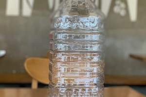 Tầm Quan Trọng Của Việc Sử Dụng Chai Nhựa Nửa Lít